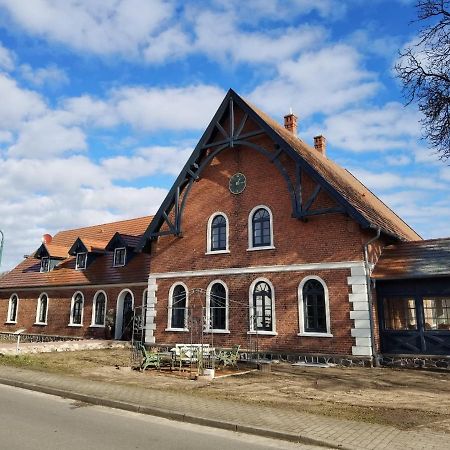 Inspektorenhaus Dobbin Ferienpension Ngoại thất bức ảnh